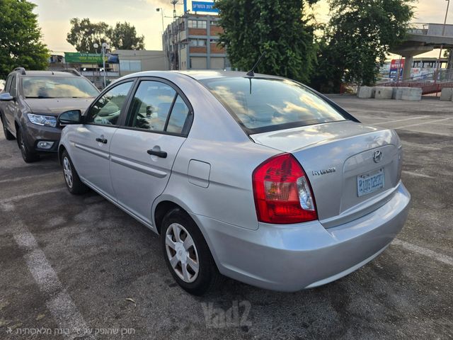 יונדאי אקסנט i25
