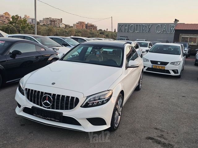 מודעת רכב מרצדס-בנץ C-class