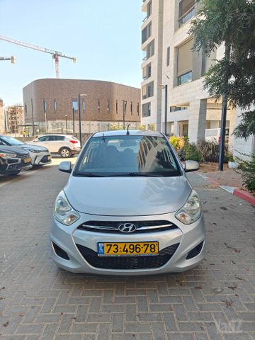 יונדאי i10