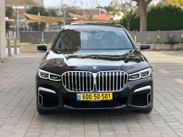 מודעת רכב ב מ וו סדרה 7