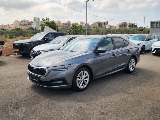 סקודה אוקטביה