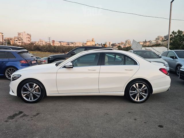 מרצדס-בנץ C-class