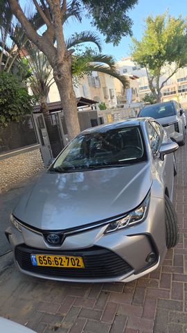 מודעת רכב טויוטה קורולה