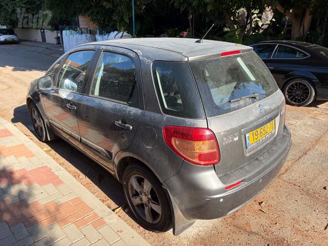 סוזוקי SX4
