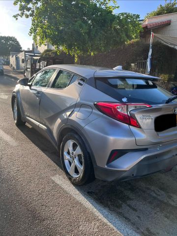 טויוטה C-HR