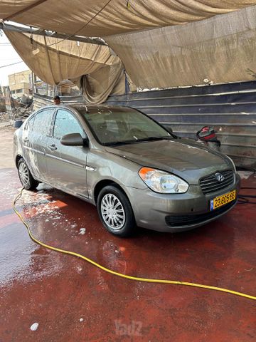 יונדאי אקסנט i25