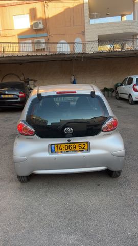טויוטה אייגו