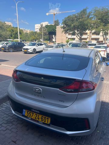 יונדאי איוניק