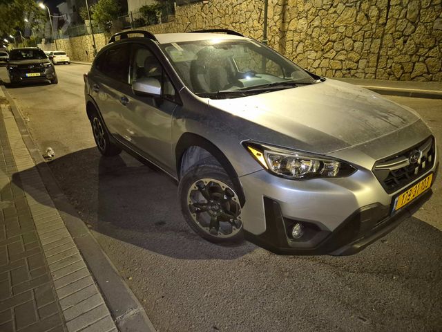 מודעת רכב סובארו XV