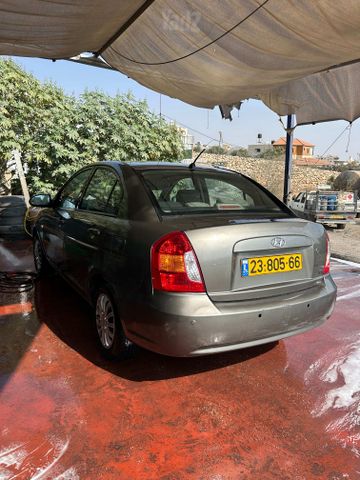 יונדאי אקסנט i25
