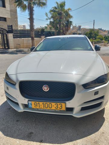 יגואר XE