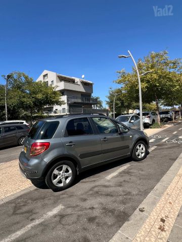 סוזוקי SX4