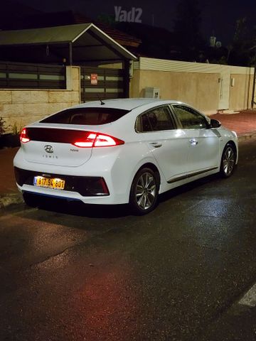 מודעת רכב יונדאי איוניק