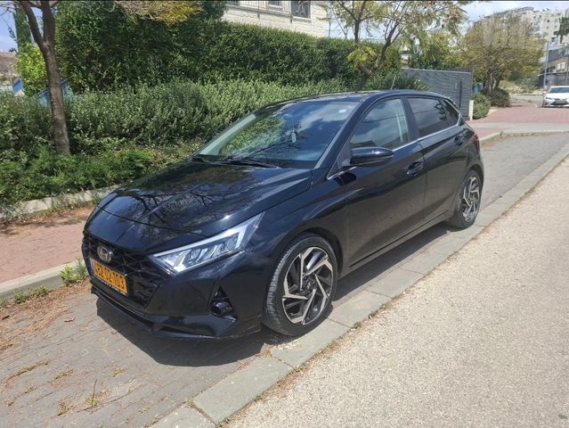 יונדאי i20