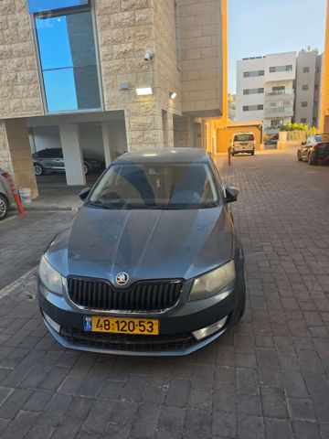 סקודה אוקטביה