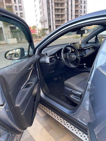 טויוטה C-HR