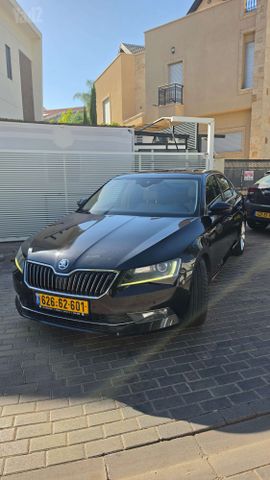 מודעת רכב סקודה סופרב
