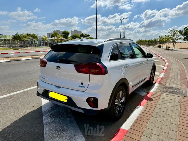 קיה נירו