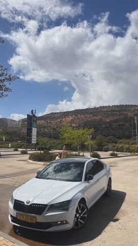 סקודה סופרב