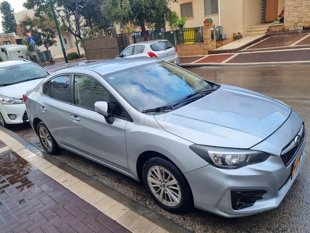סובארו אימפרזה