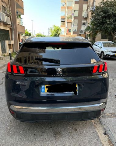 פיג'ו 3008