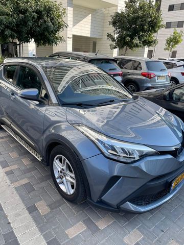 טויוטה C-HR