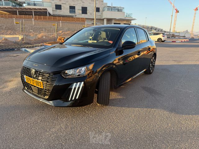 פיג'ו 208