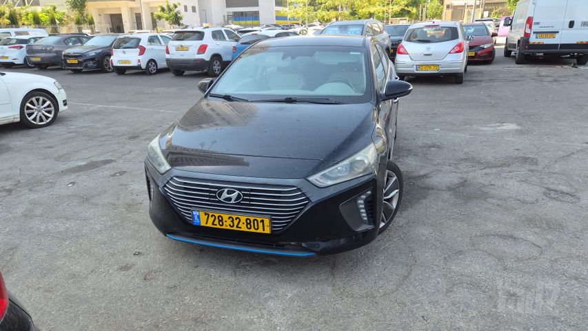 יונדאי איוניק