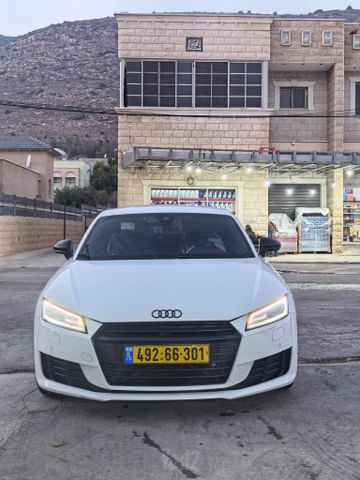 אאודי TT