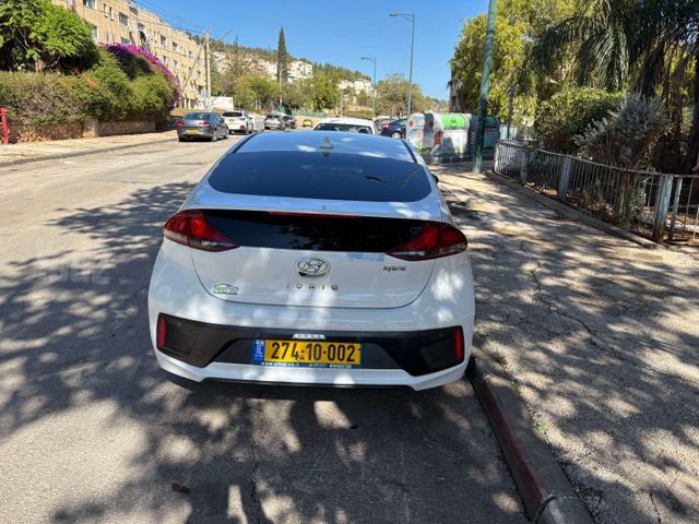 יונדאי איוניק