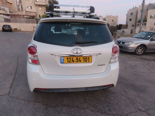טויוטה ורסו