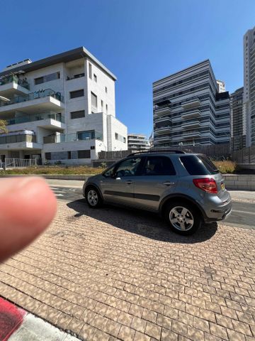 סוזוקי SX4