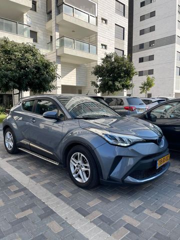 טויוטה C-HR
