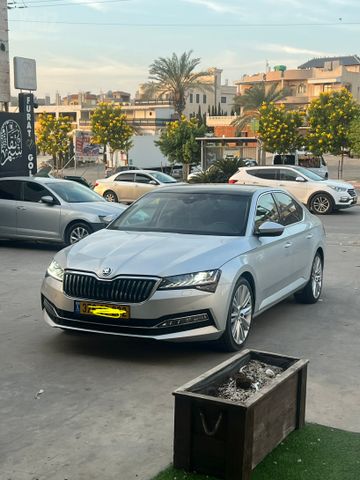 מודעת רכב סקודה סופרב