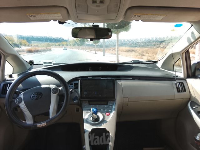 טויוטה פריוס