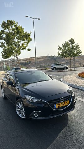 מודעת רכב מאזדה 3