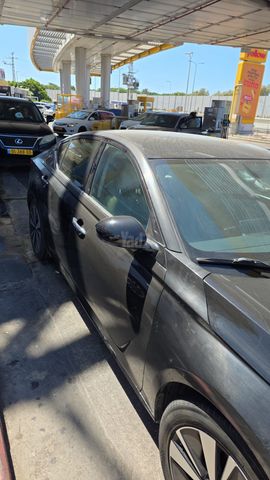 מודעת רכב ניסאן אלטימה