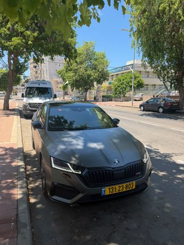 סקודה אוקטביה