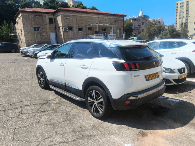 מודעת רכב פיג'ו 3008
