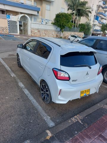 מיצובישי ספייס סטאר