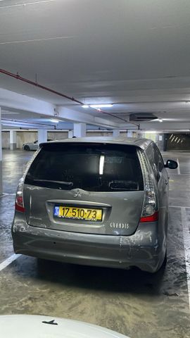 מודעת רכב מיצובישי גרנדיס