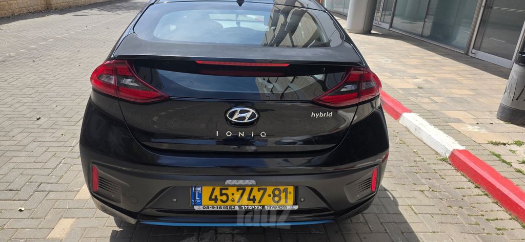יונדאי איוניק