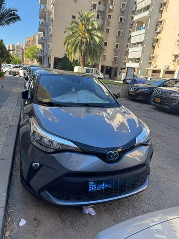 טויוטה C-HR