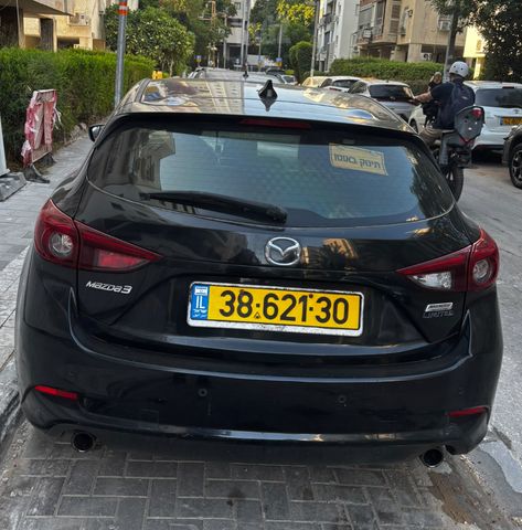 מאזדה 3