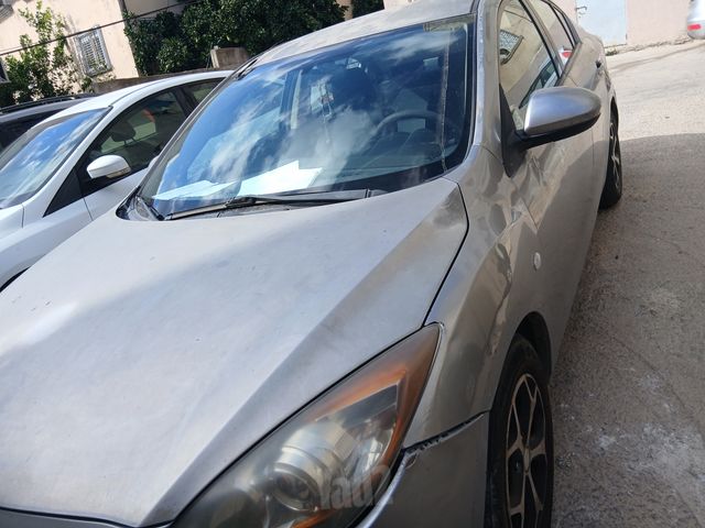 מאזדה 3