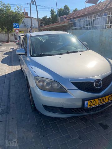 מאזדה 3