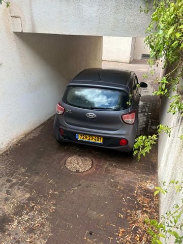 יונדאי i10