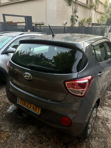יונדאי i10