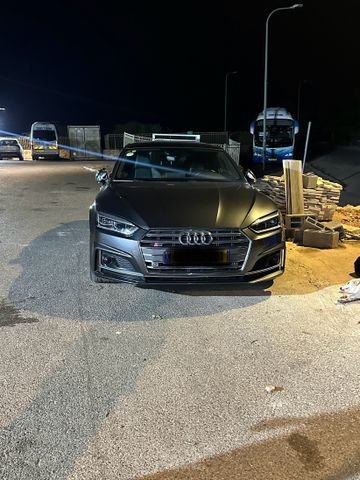 מודעת רכב אאודי S5