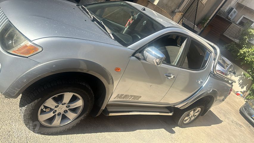מיצובישי טרייטון / L200